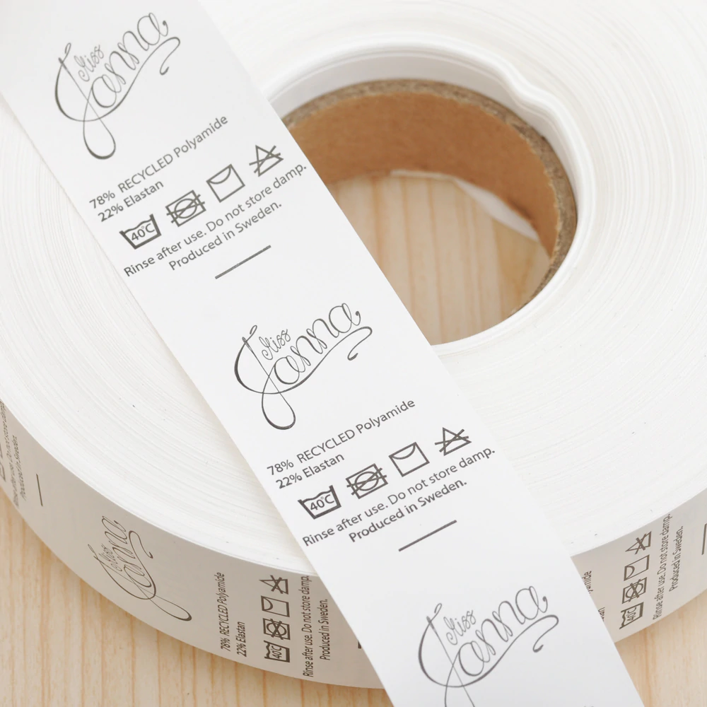Ứng dụng Wash Resin — in logo lên nhãn vải